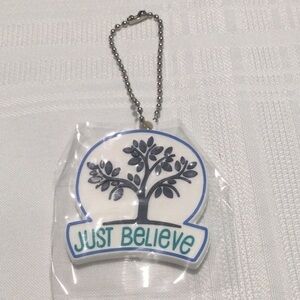 thirty-one Just Believe Keychain​